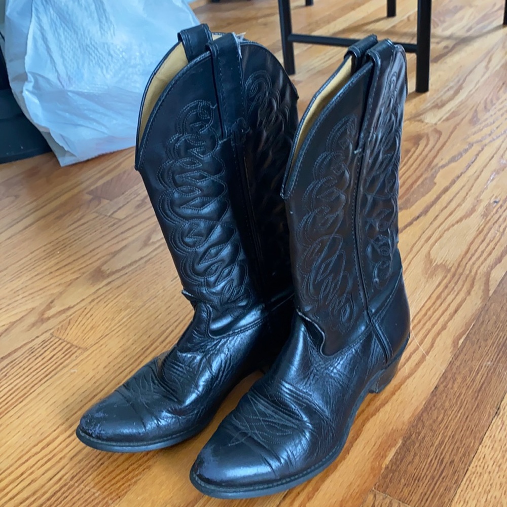 Wrangler Black Vintage Cowboy Boots Size 7